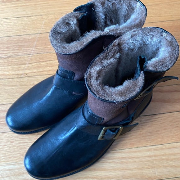 Trask shearling lined leather boots with buckles - Picture 4 of 5